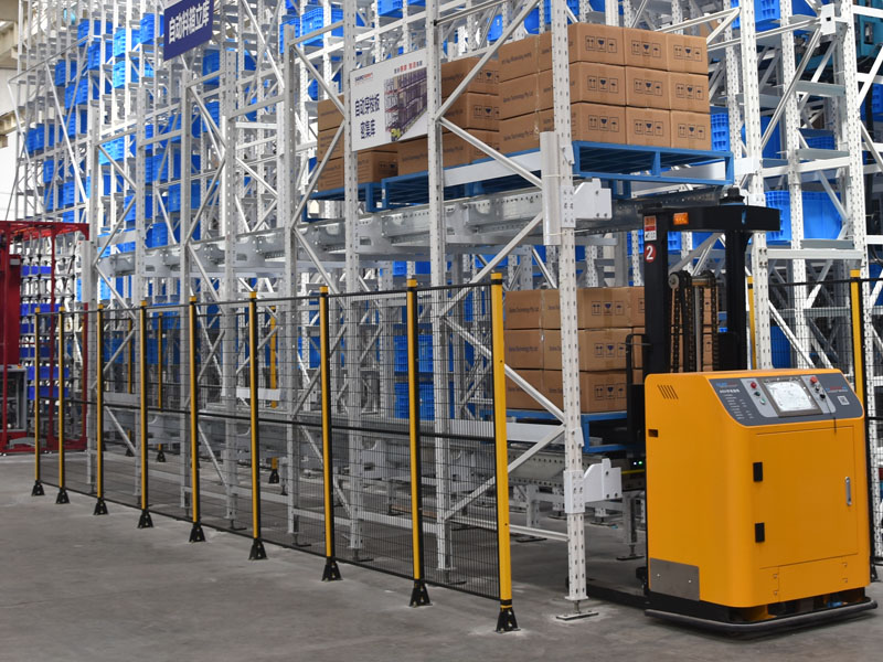 自動穿梭闆密集庫